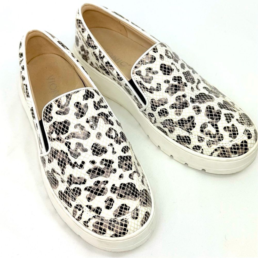 Vionic Dinora Leopard Print Grid Patent Platform … - image 4